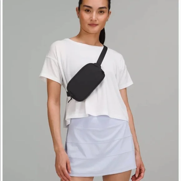 Lululemon Mini Belt Bag - Picture 2 of 3